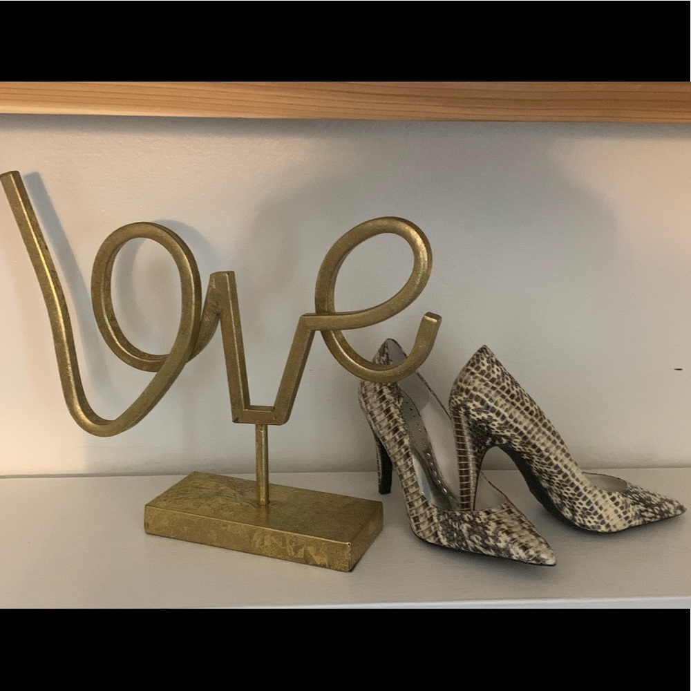 BCBG heels